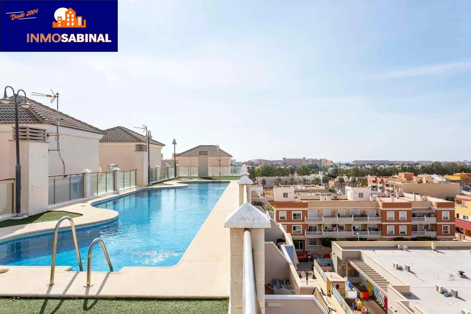 Swimming pool of Flat for sale in Roquetas de Mar  with Air Conditioner, Terrace and Furnished