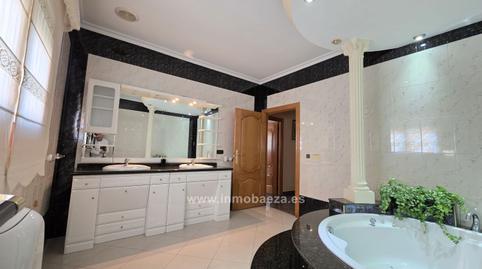 Foto 2 de Pis en venda a Ibros, Jaén