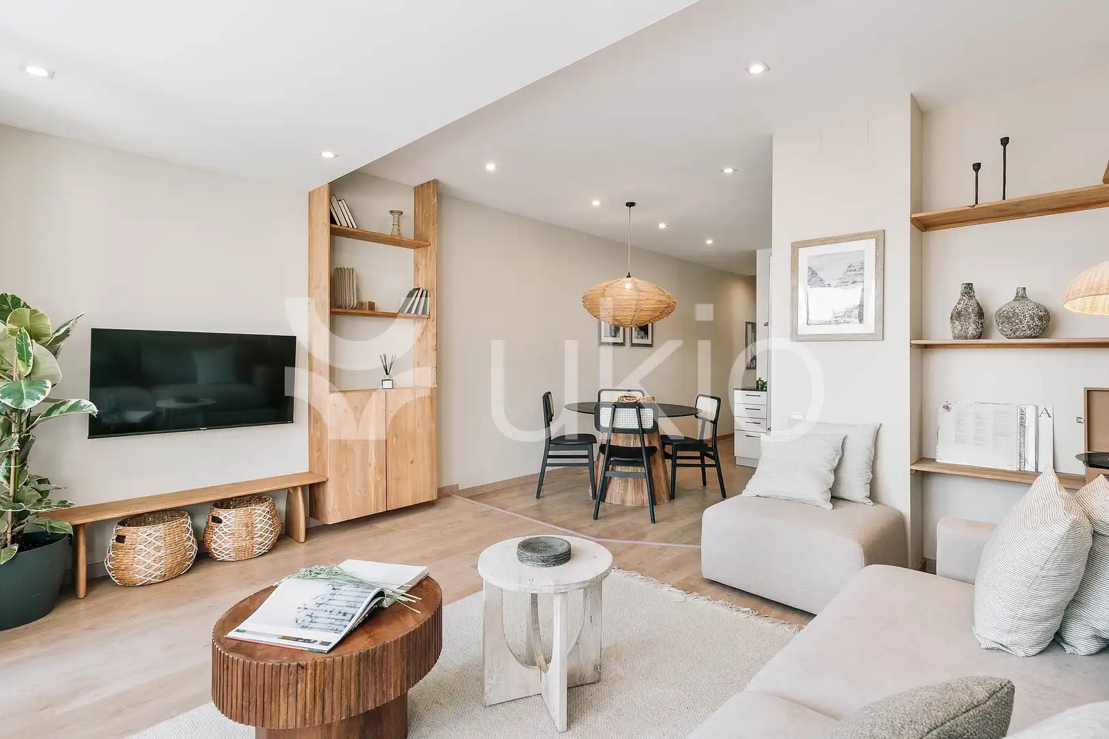 Apartamento con terraza en alquiler en Carrer del Comte Borrell, imagen 11