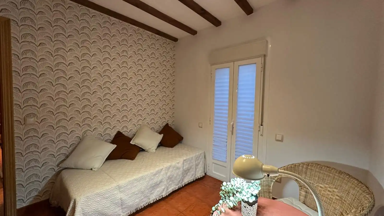 Habitación de Piso de alquiler en Miraflores de la Sierra con Calefacción y Amueblado