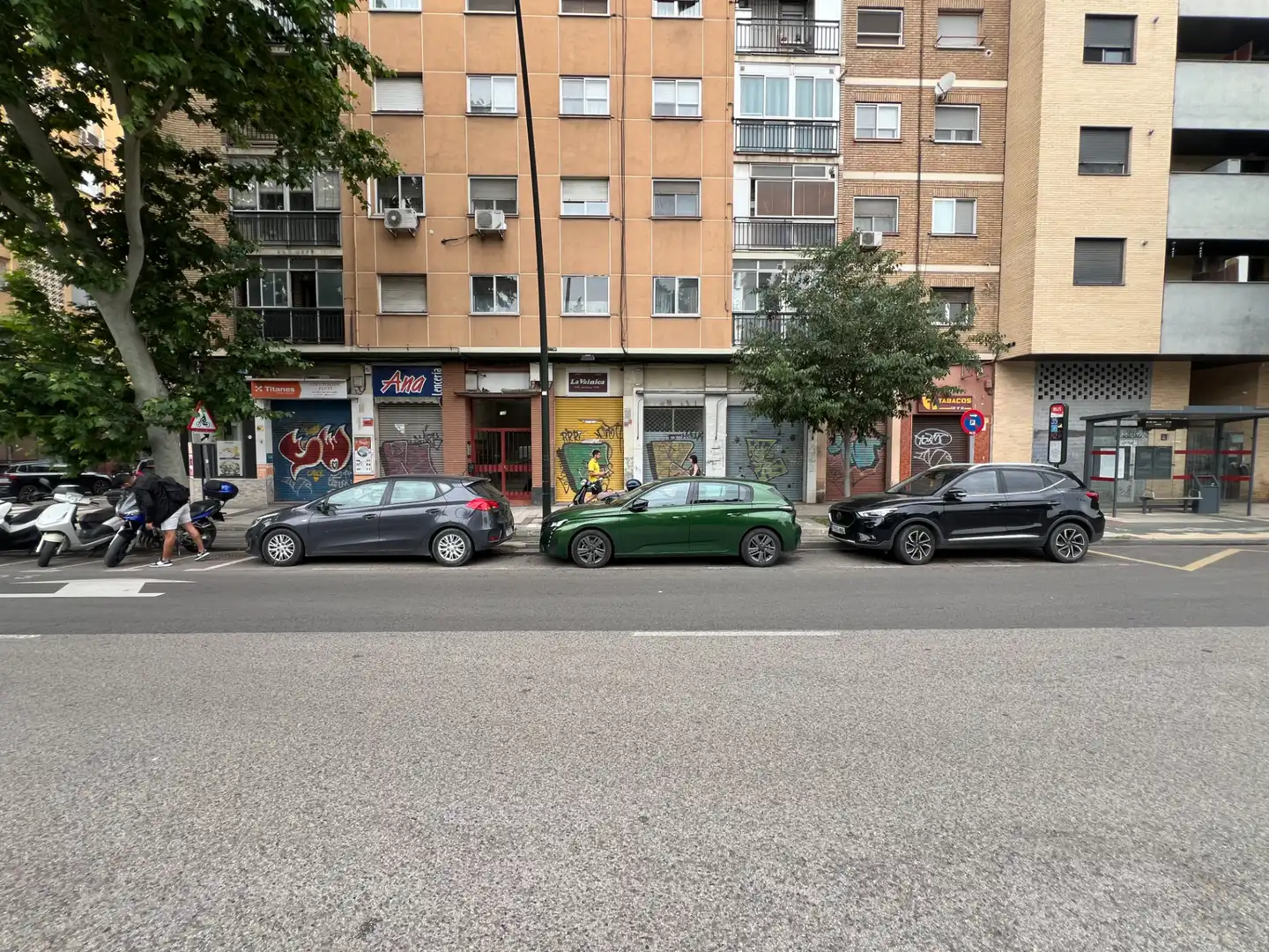 Gewerbefläche zur Miete in Avenida de San Juan de la Peña, imagen 11