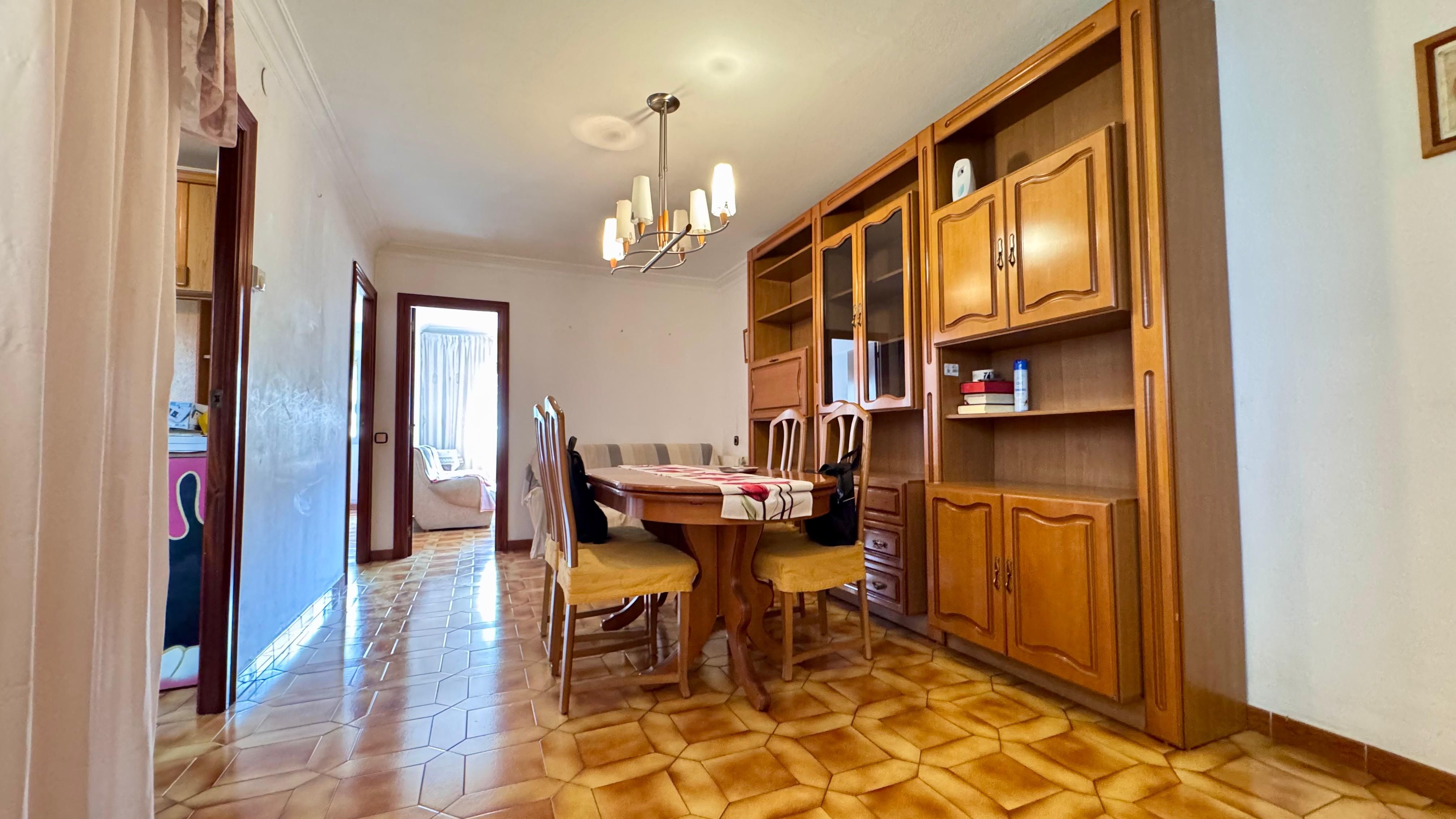 Dining room of Flat for sale in Esplugues de Llobregat