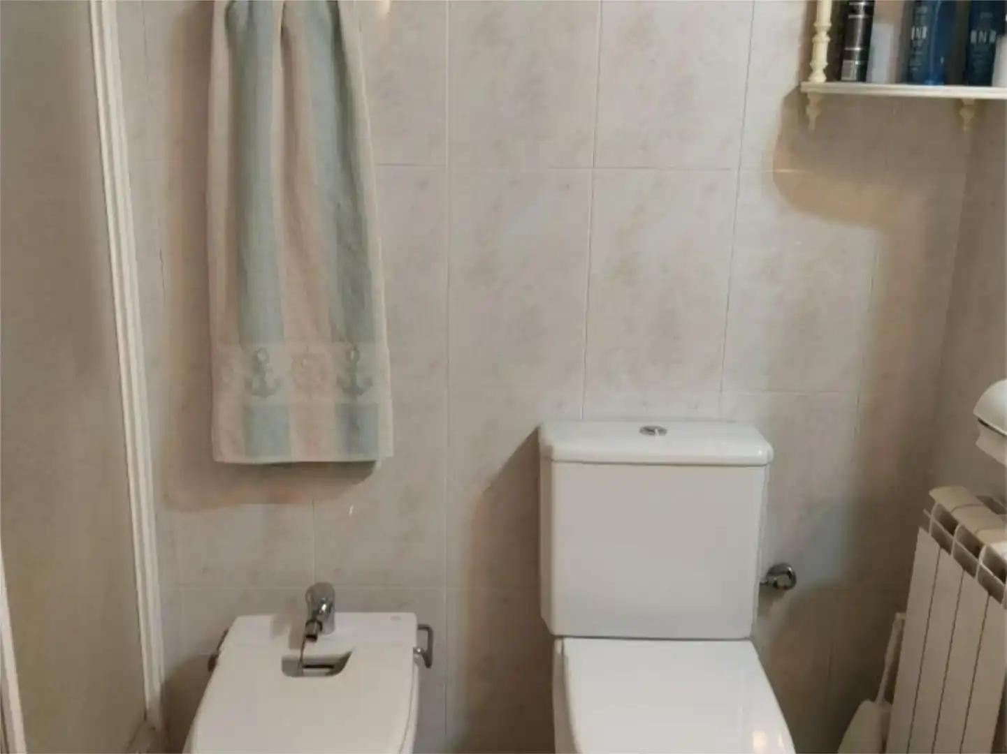 Bathroom of Flat for sale in Castellar del Vallès  with Air Conditioner