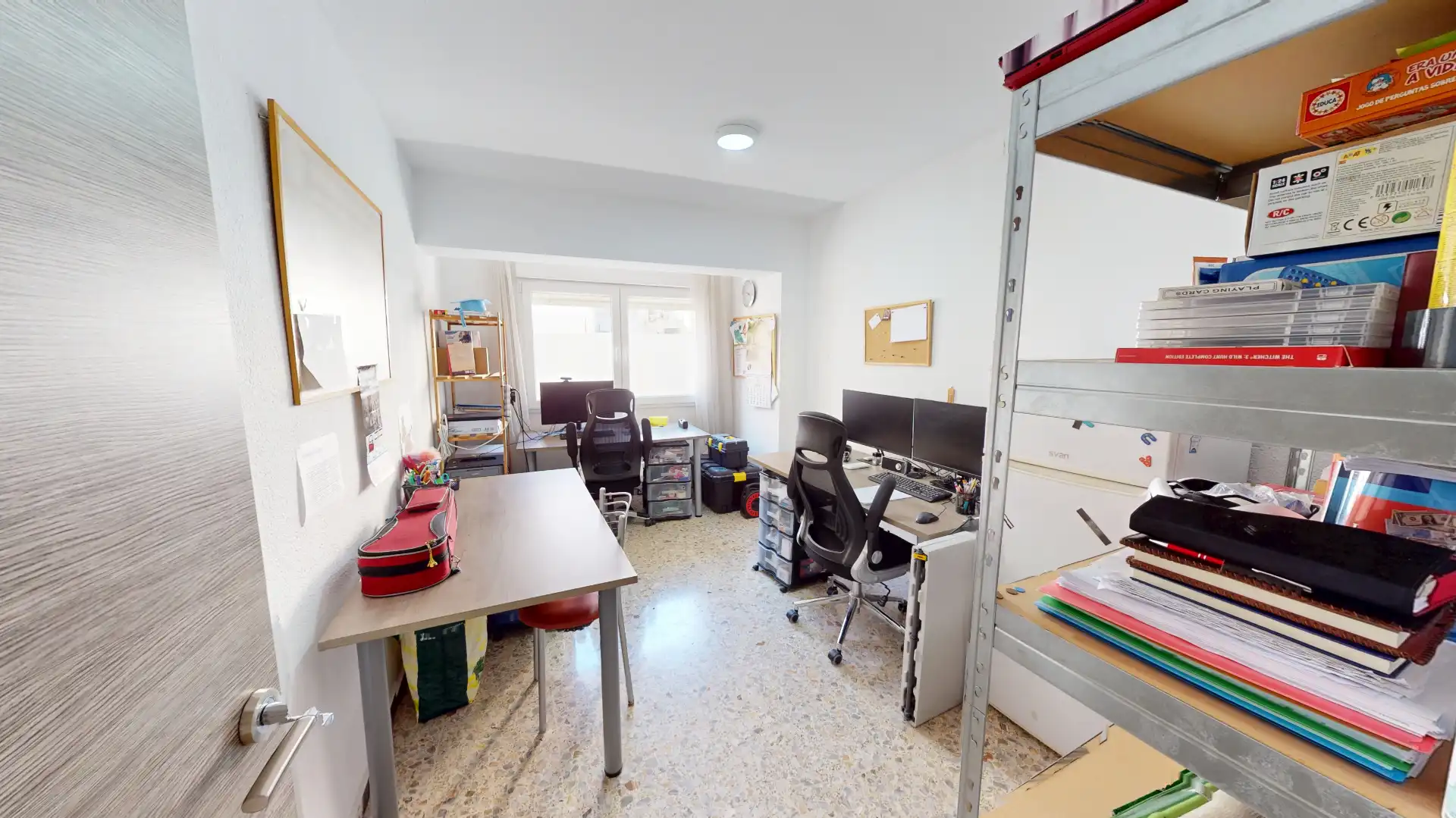 Piso en venta en Almería con Aire acondicionado, Calefacción y Trastero