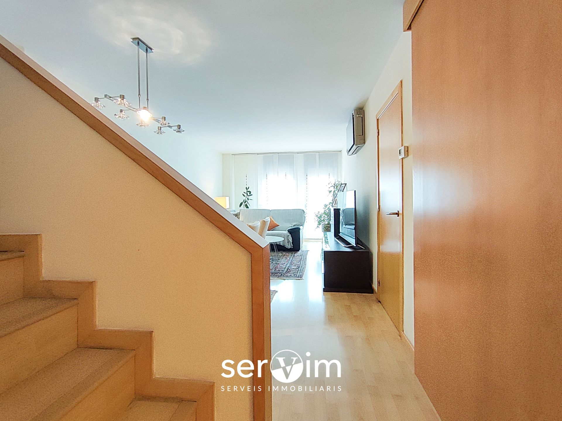 Flat for sale in Girona Capital  with Air Conditioner and Heating