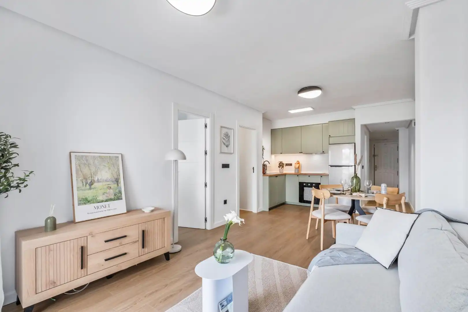 Wohnzimmer von Erdgeschoss zum Verkauf in Orihuela mit Klimaanlage, Heizung und Terrasse