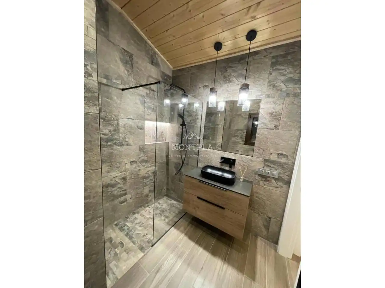 Baño de Piso en venta en La Massana con Calefacción y Terraza