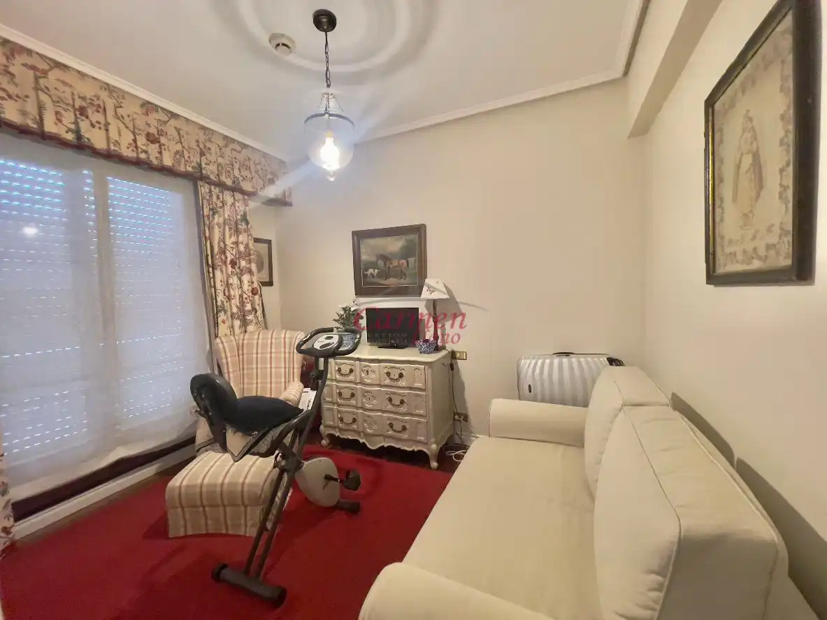 Piso en venta en Getxo  con Internet