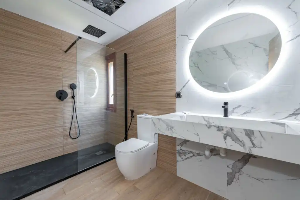 Badezimmer von Dachboden zum Verkauf in Calvià mit Klimaanlage, Heizung und Terrasse
