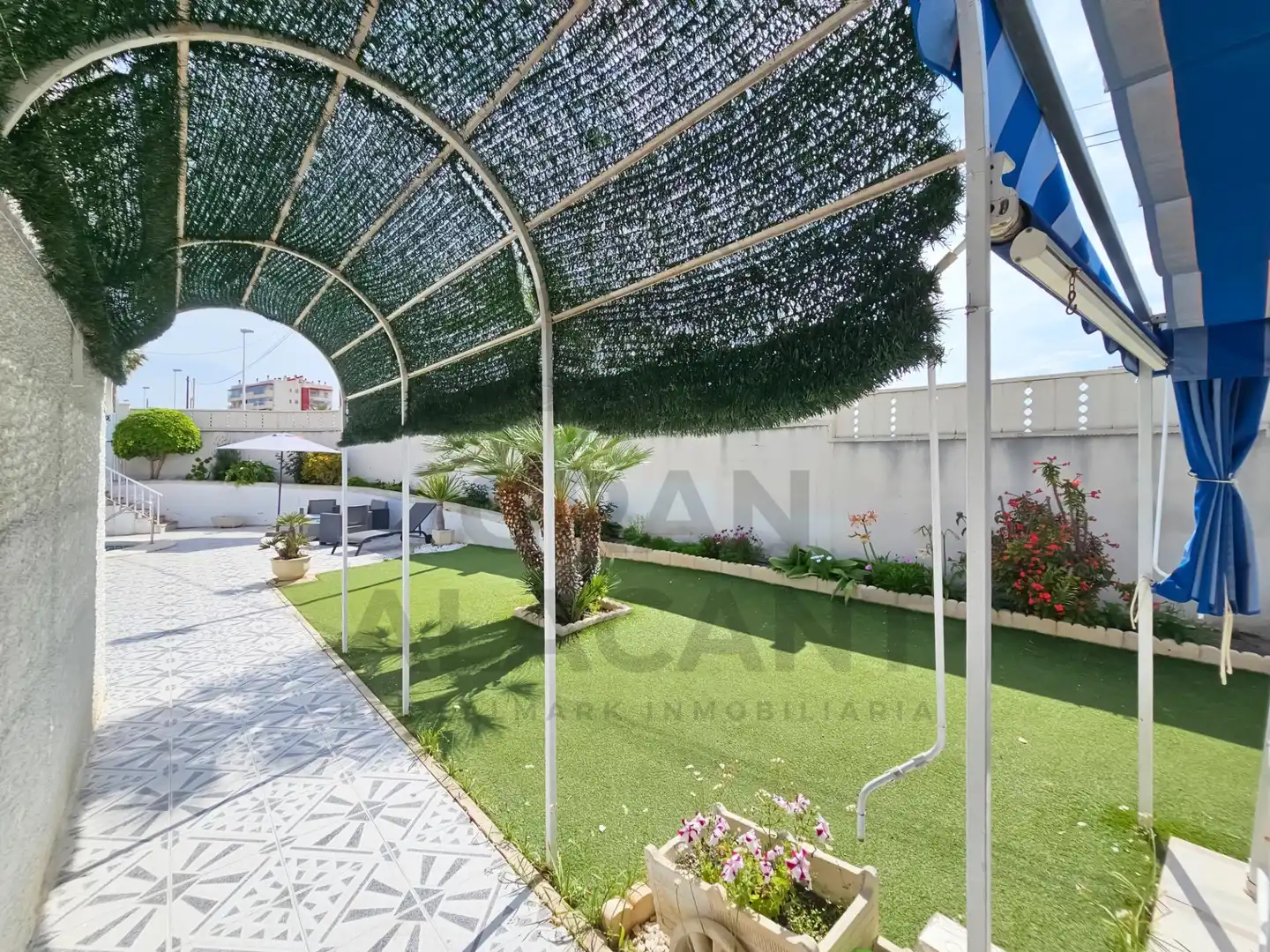 Detached house with pool for sale in Los Arenales del Sol, imagen 4