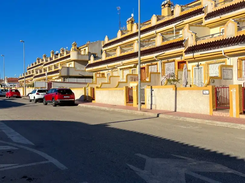 Individuel à vendre à Calle de la Garza 12, imagen 3