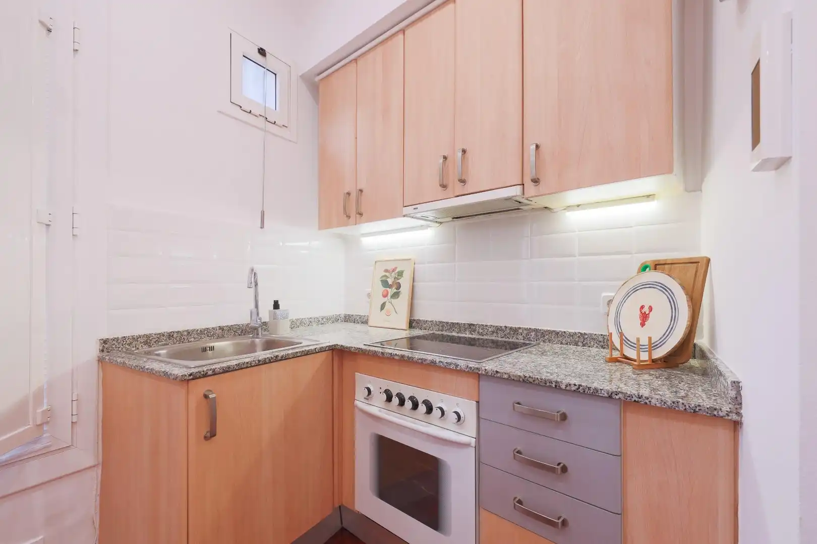 Kitchen of Ground floor for sale in Barcelona  with Air Conditioner, Heating and Parquet flooring