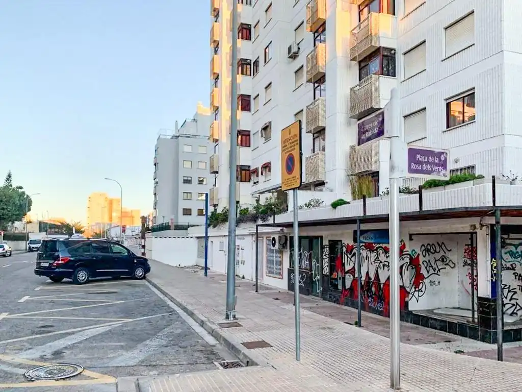 Vista exterior de Local en venta en Gandia con Terraza