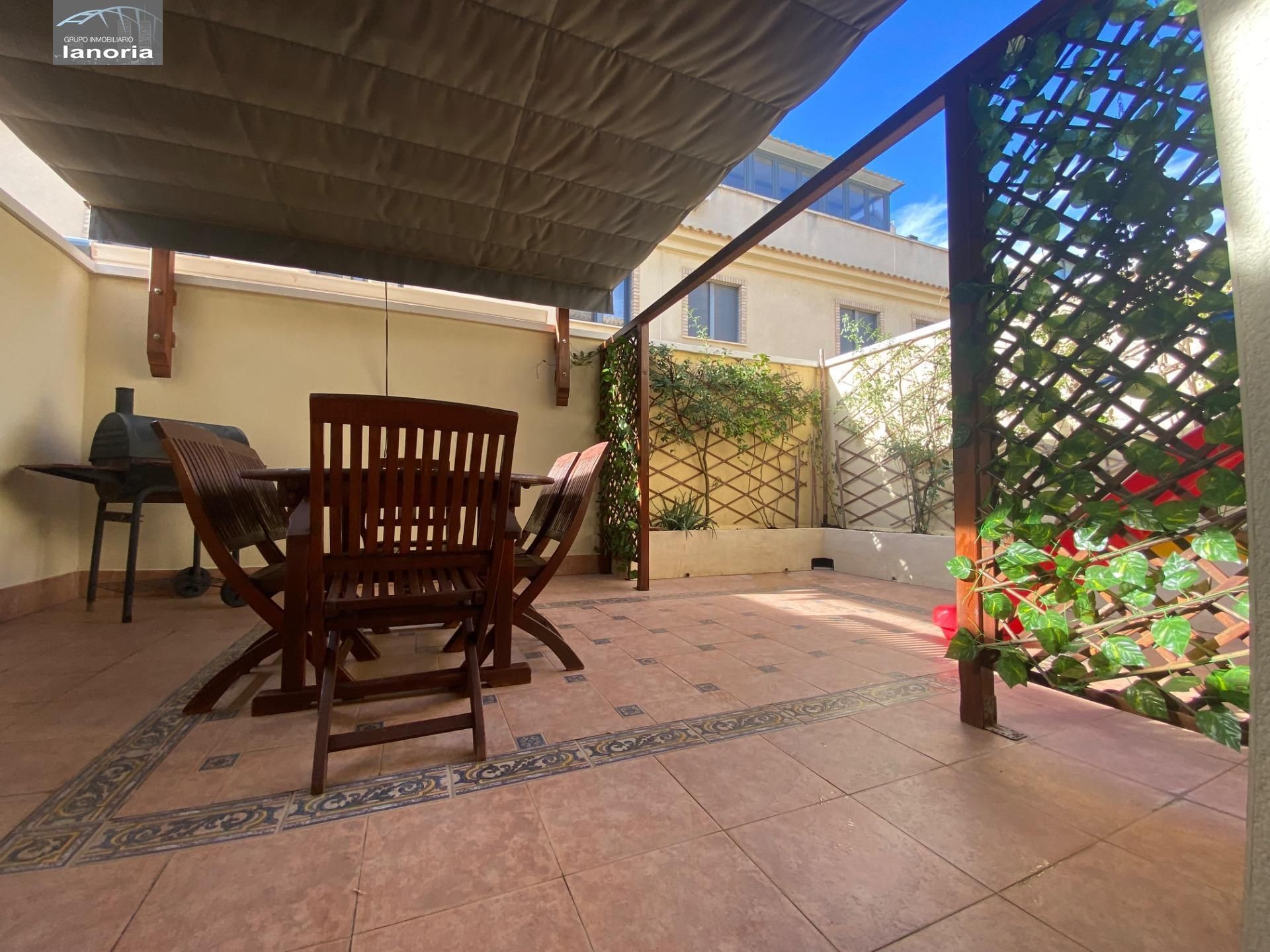 Terrassa de Casa adosada en venda en  Albacete Capital amb Aire condicionat, Calefacció i Terrassa