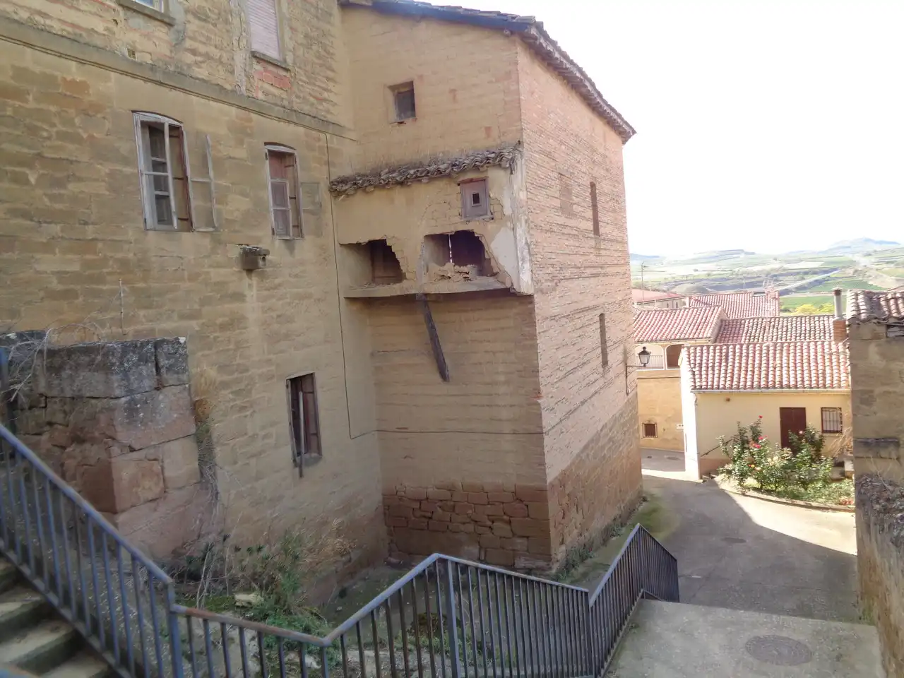 Casa rústica amb terrassa en venda a Briones, imagen 4