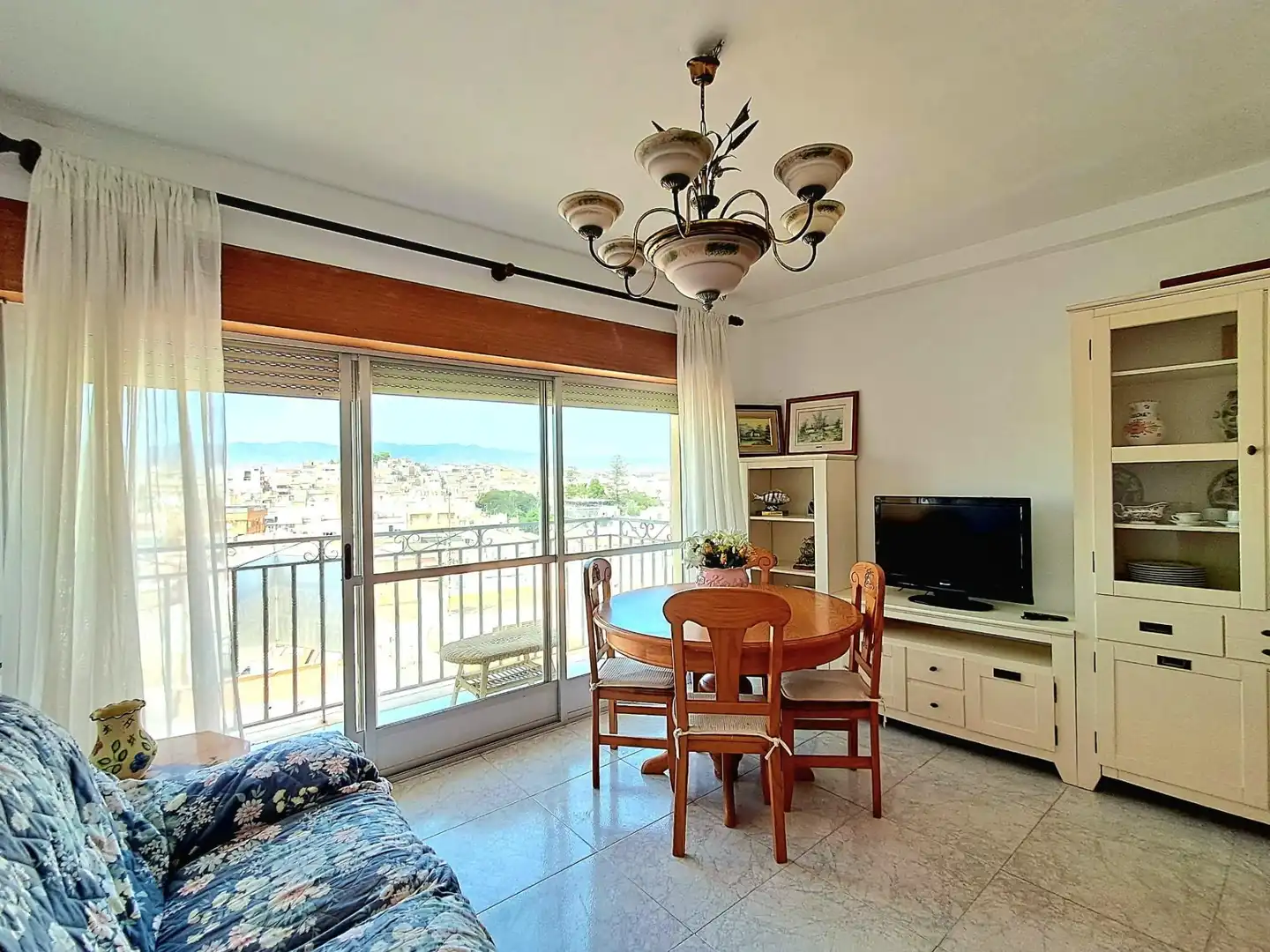 Mini appartamento con terrazza in vendita a Casco Antiguo, imagen 2