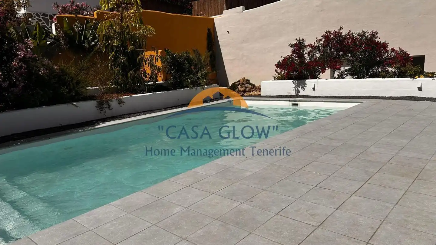 Piscina de Casa o chalet en venta en Arico con Aire acondicionado, Jardín privado y Terraza