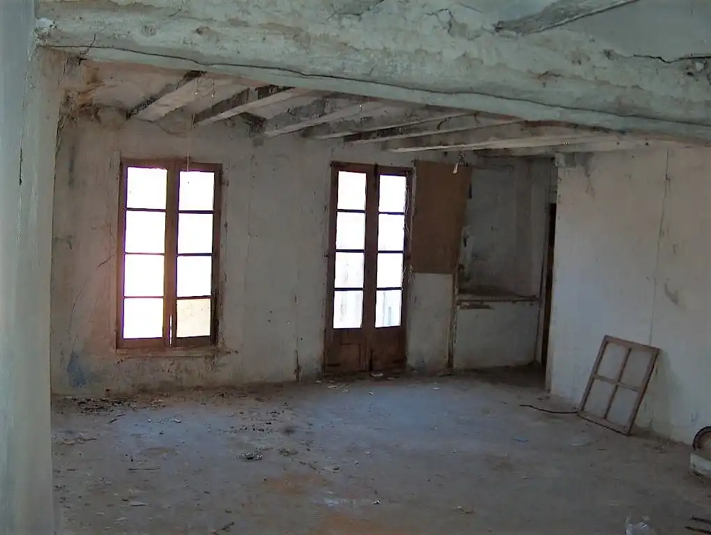 Country homes for sale in Peñarroya de Tastavins  with Balcony