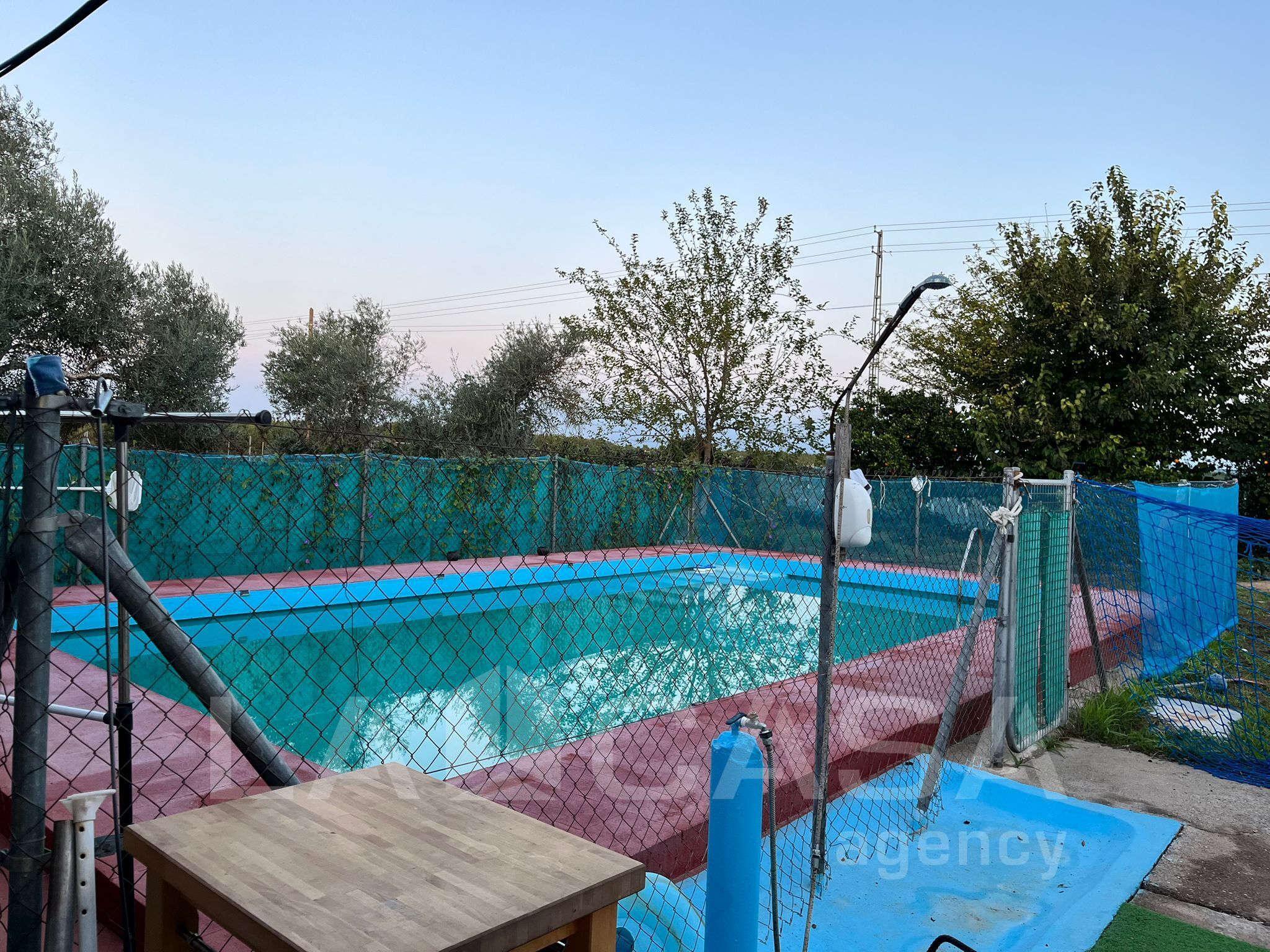 Piscina de Casa o xalet en venda en Carmona amb Aire condicionat, Traster i Piscina