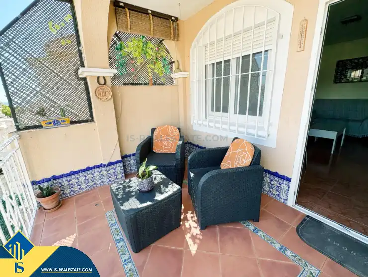 Casa aparellada amb piscina en venda a Los Balcones - Los Altos, imagen 6