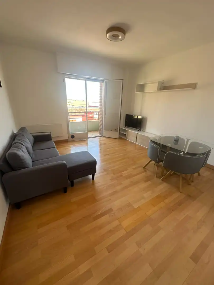Wohnzimmer von Wohnung zur Miete in Cenicero mit Heizung und Terrasse