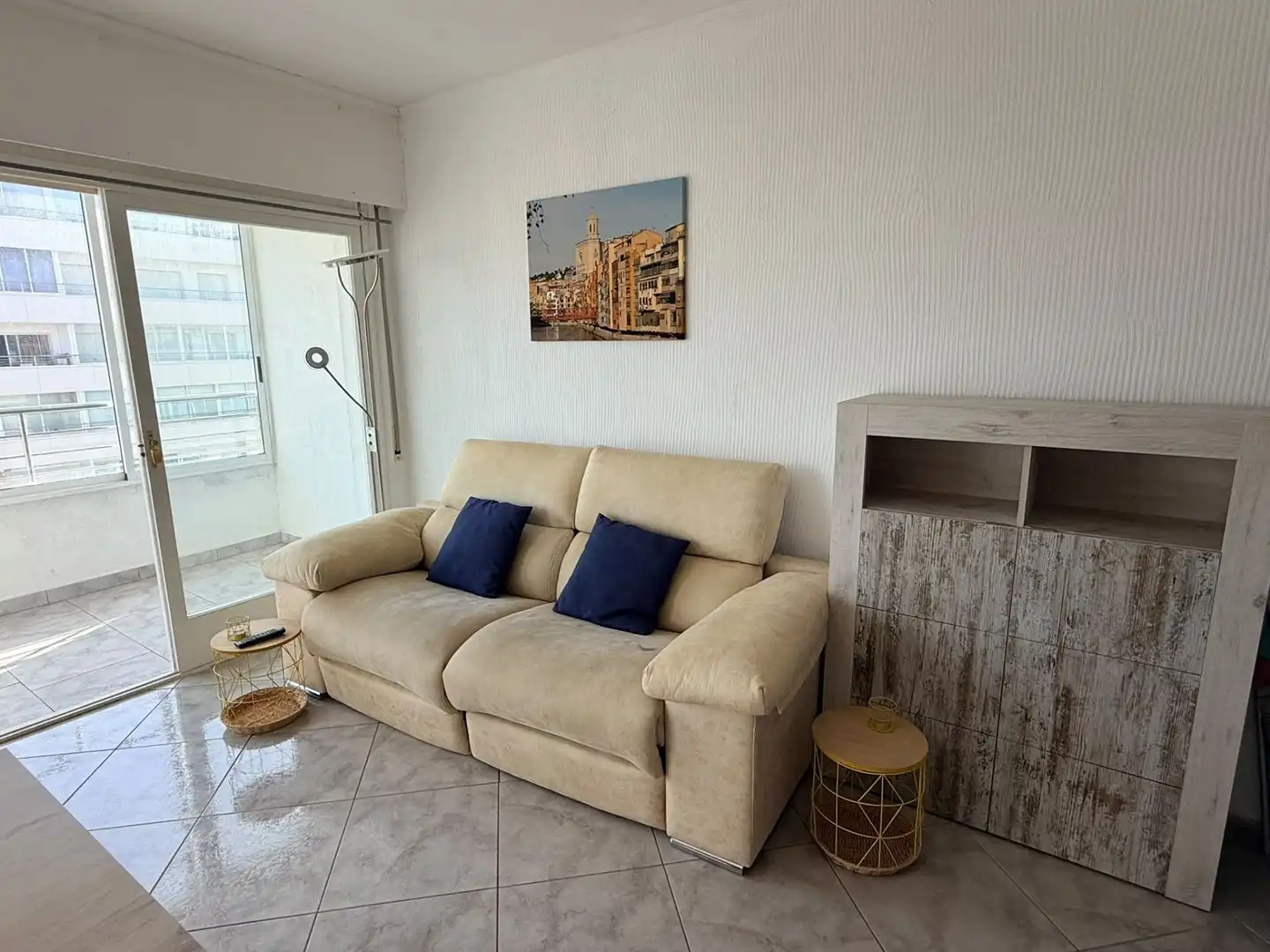 Sala d'estar de Apartament en venda en Roses amb Aire condicionat, Calefacció i Terrassa