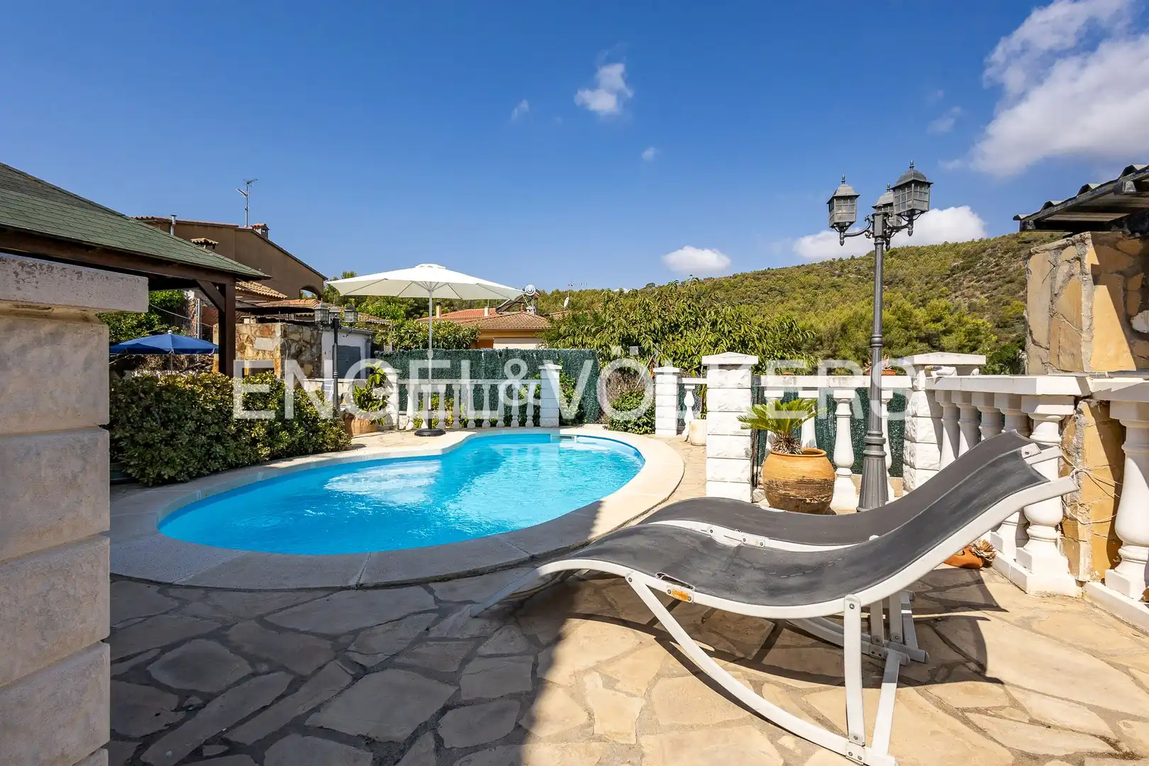 Piscina de Casa o xalet en venda en El Vendrell amb Aire condicionat, Calefacció i Jardí privat