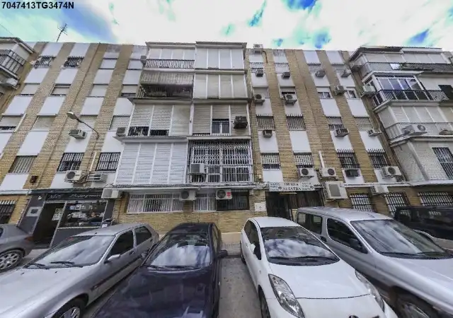 Vista exterior de Pis en venda en Macarena