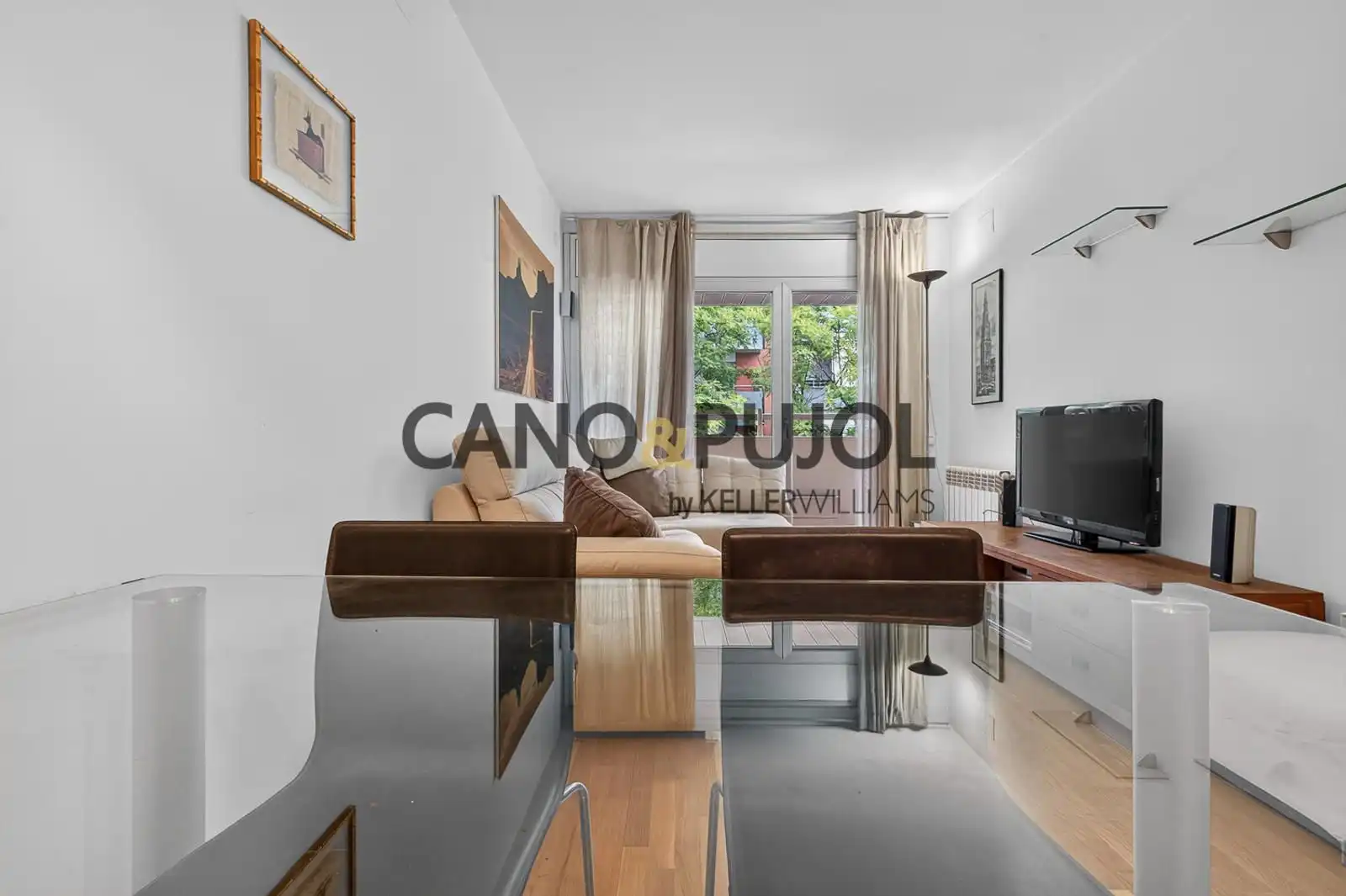 Sala d'estar de Pis en venda en Sant Just Desvern amb Aire condicionat, Calefacció i Terrassa