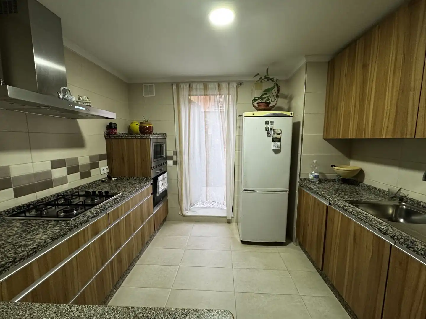 Cuina de Casa adosada en venda en Jerez de la Frontera amb Aire condicionat, Calefacció i Terrassa