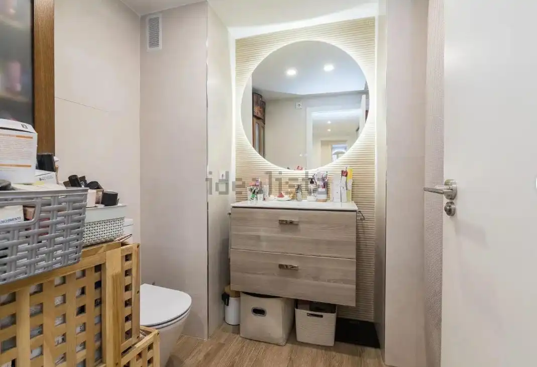 Bathroom of Flat for sale in Alicante / Alacant  with Air Conditioner, Heating and Storage room