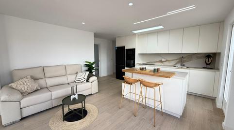 Foto 3 de Apartamento en venta en Avenida de Desiderio Rodríguez, 23, Playa de los Náufragos, Alicante