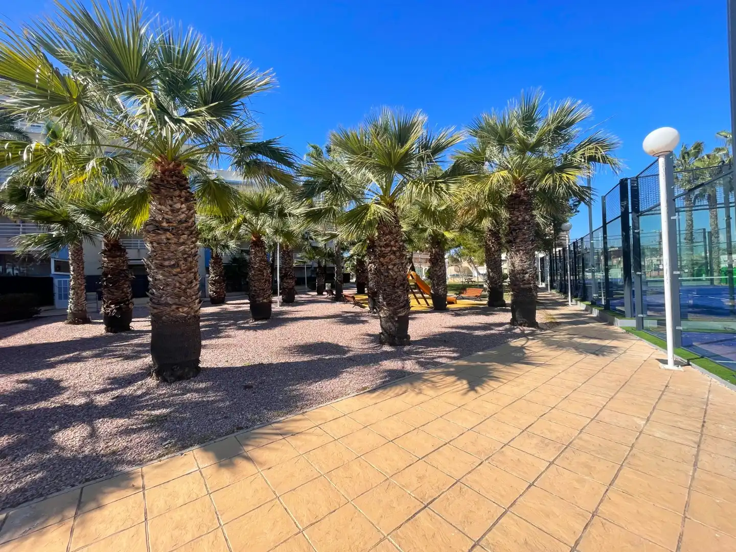 Vista exterior de Planta baixa en venda en Orihuela amb Aire condicionat, Jardí privat i Terrassa