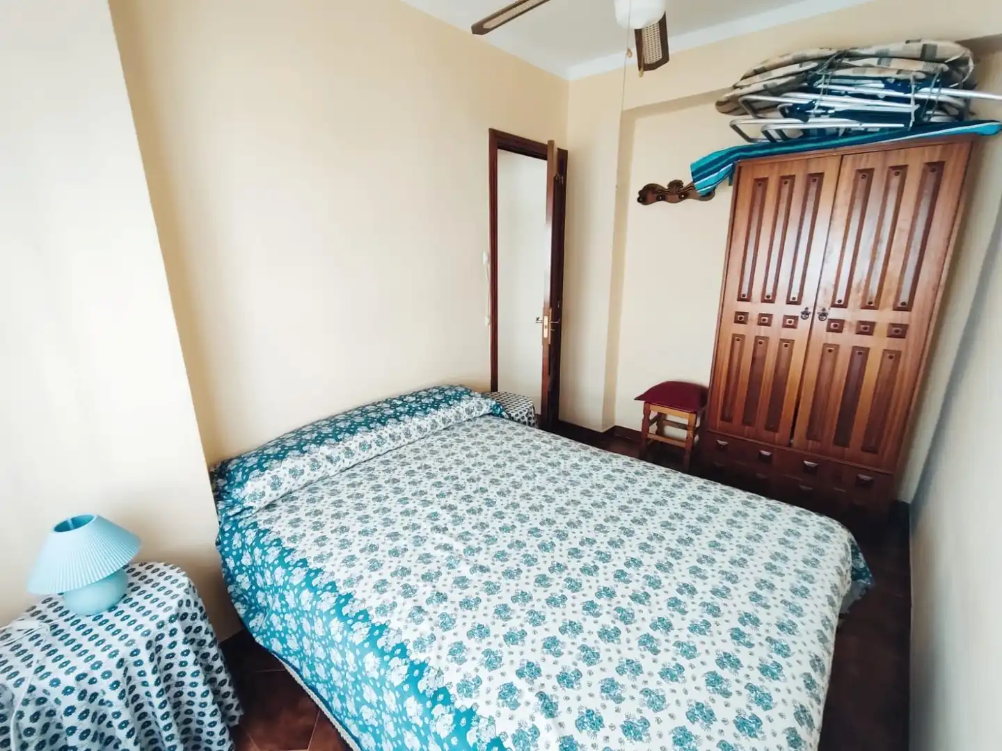 Habitación de Apartamento en venta en Santa Pola con Terraza y Amueblado