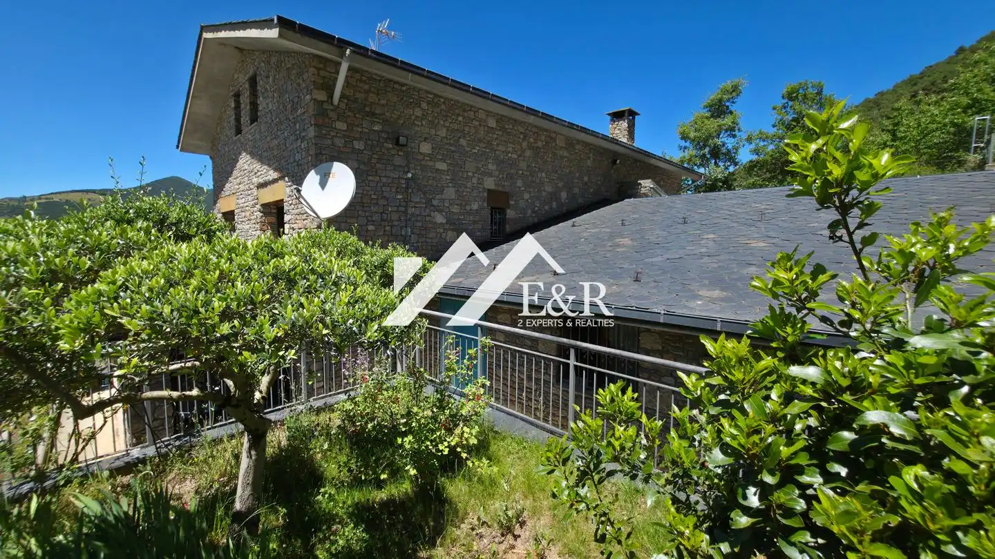 Casa con jardín en venta en Ctra. de la Rabassa, imagen 2