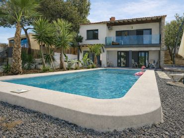 Chalet con balcón en venta en Marisol Park - Ortembach - Los Almendros