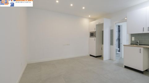 Foto 2 de Apartament en venda a Calle Agustina de Aragón, Fígares, Granada Capital