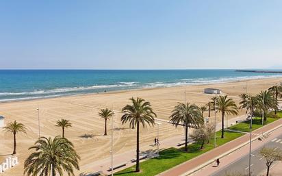 Vista exterior de Apartament en venda en Gandia amb Terrassa, Piscina i Moblat