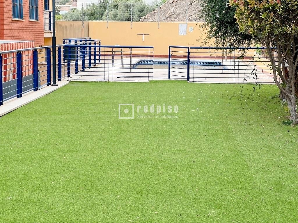 Pis en venda en Rincón de la Victoria amb Piscina i Moblat