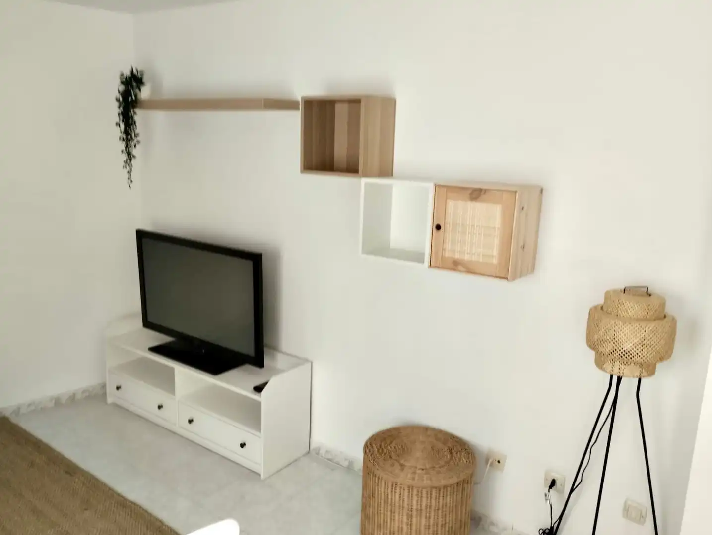 Living room of Flat for sale in Ferrol  with Heating, Storage room and Furnished