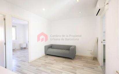 Living room of Attic for sale in  Barcelona Capital  with Air Conditioner, Heating and Terrace