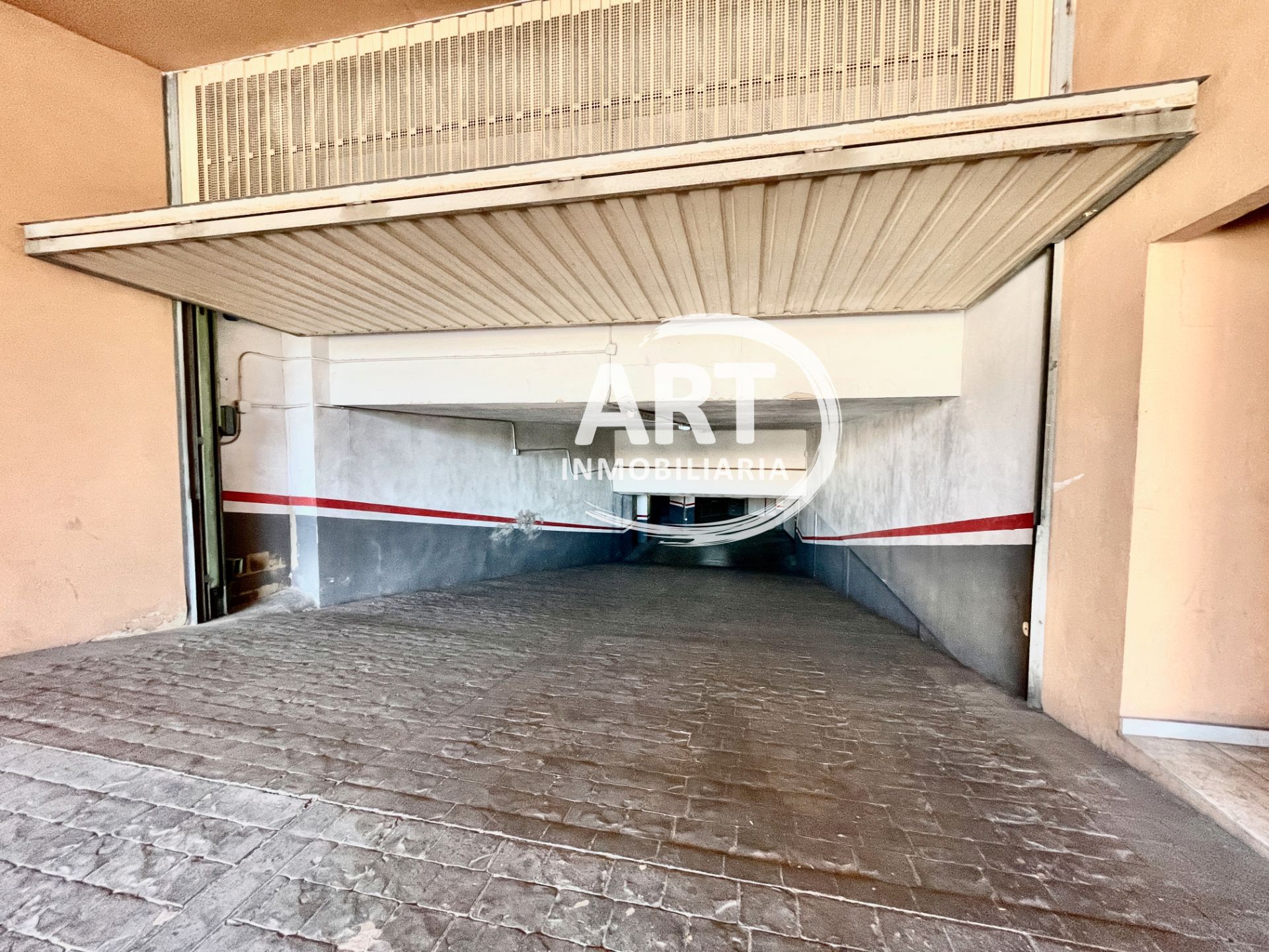 Parking of Garage to rent in Burjassot