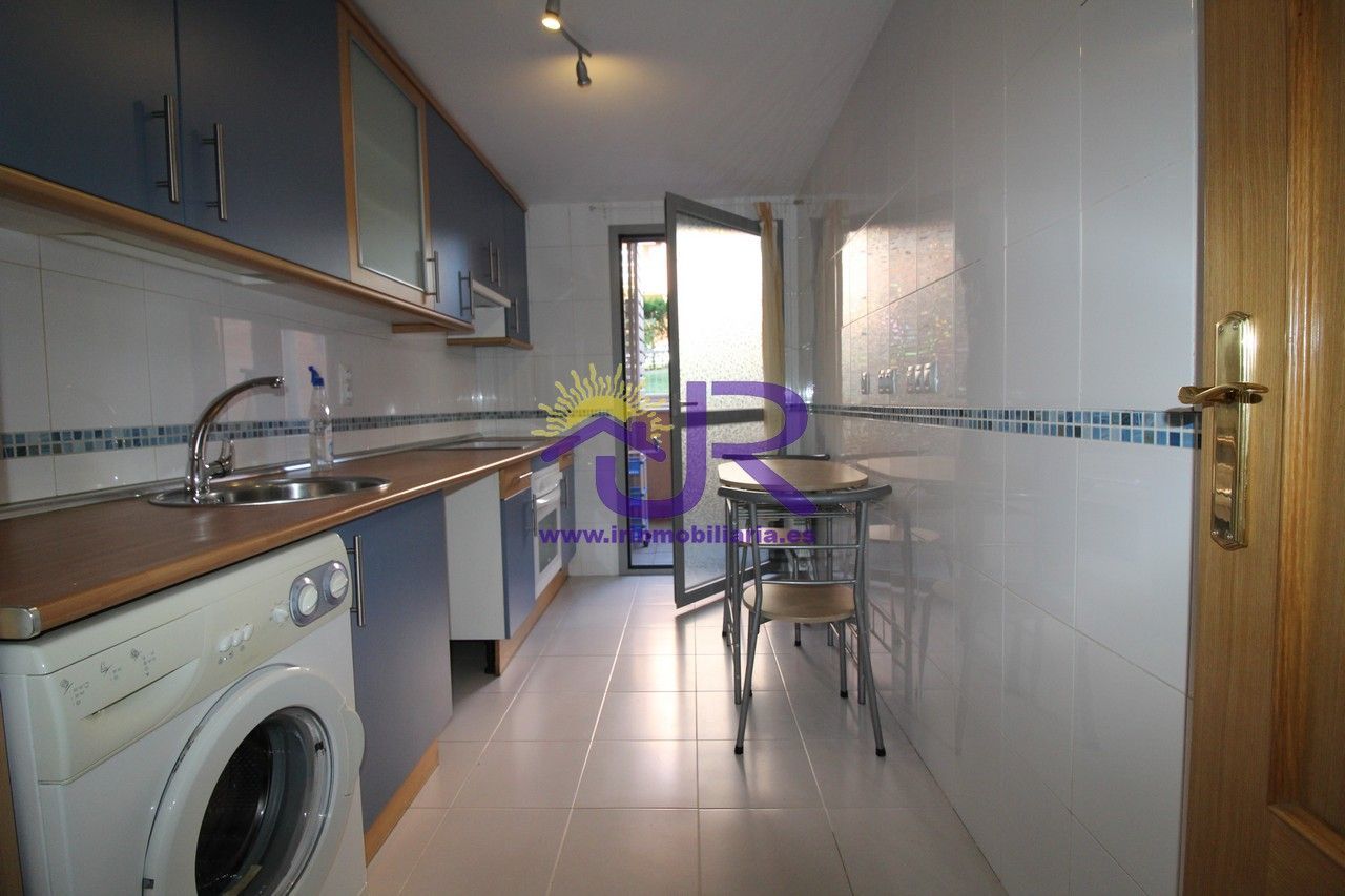 Kitchen of Flat to rent in Paracuellos de Jarama  with Heating, Terrace and Storage room