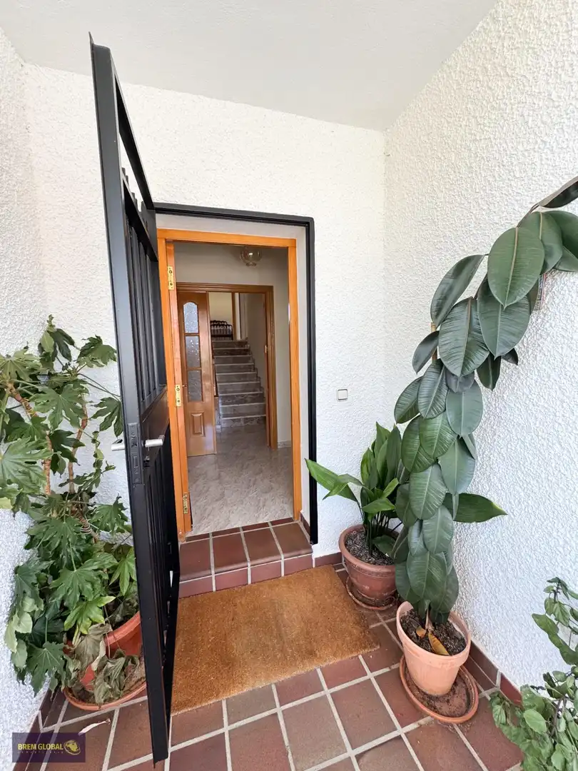 Houses for sale in La Cabrera  with Heating, Private garden and Swimming Pool