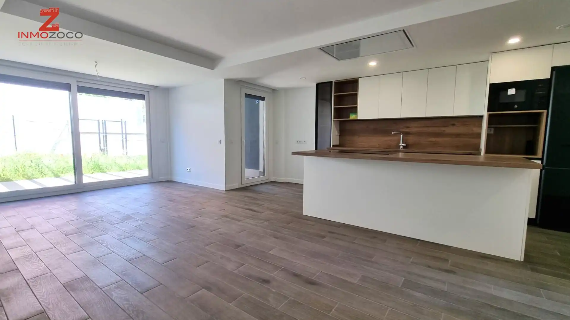 Cocina de Casa adosada en venta en Las Rozas de Madrid con Calefacción, Jardín privado y Terraza