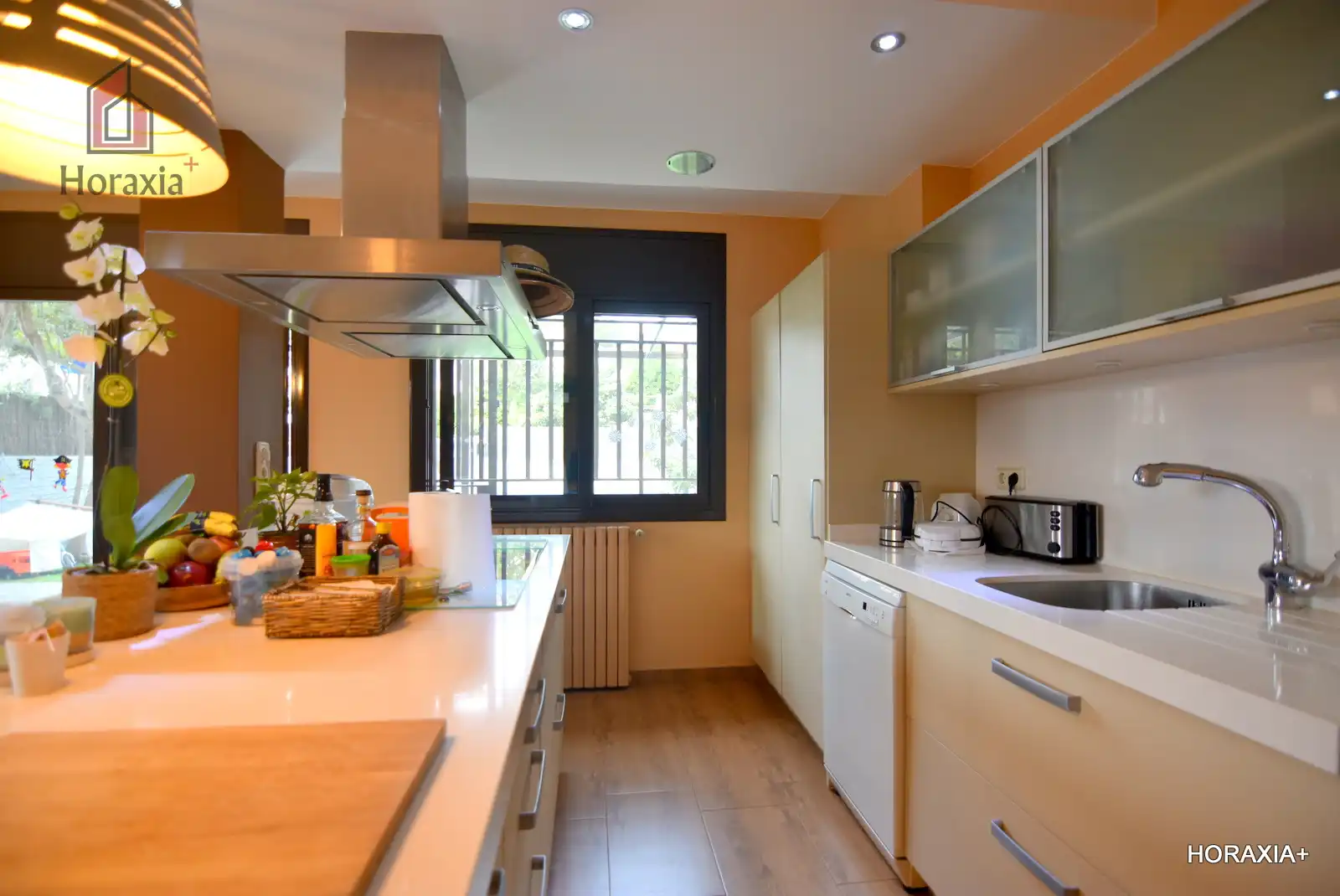 Küche von Haus oder Chalet zur Miete in Castelldefels mit Klimaanlage, Heizung und Privatgarten