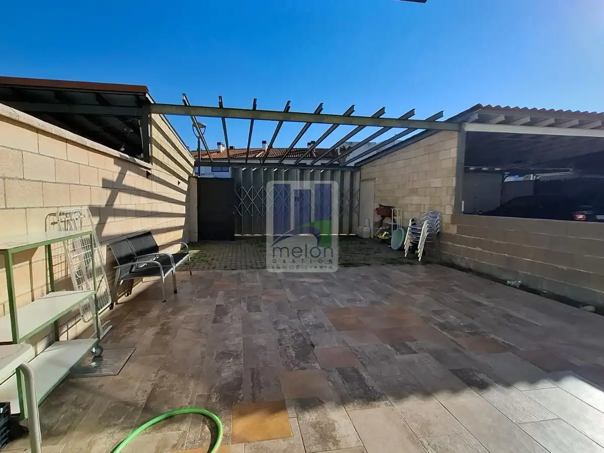 Terrace of Houses for sale in Orbaneja Riopico  with Storage room