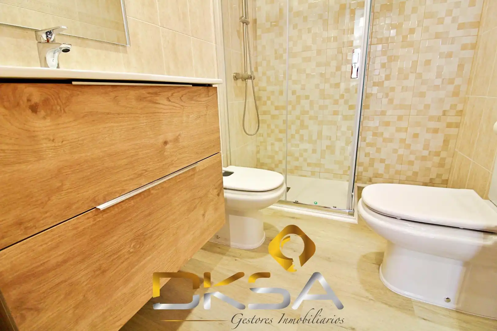 Bathroom of Apartments for sale in Benicasim / Benicàssim  with Air Conditioner, Heating and Terrace