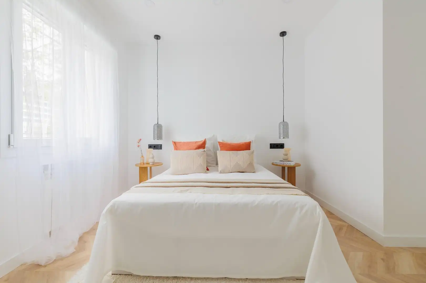 Dormitori de Apartament en venda en Madrid amb Jardí privat i Terrassa