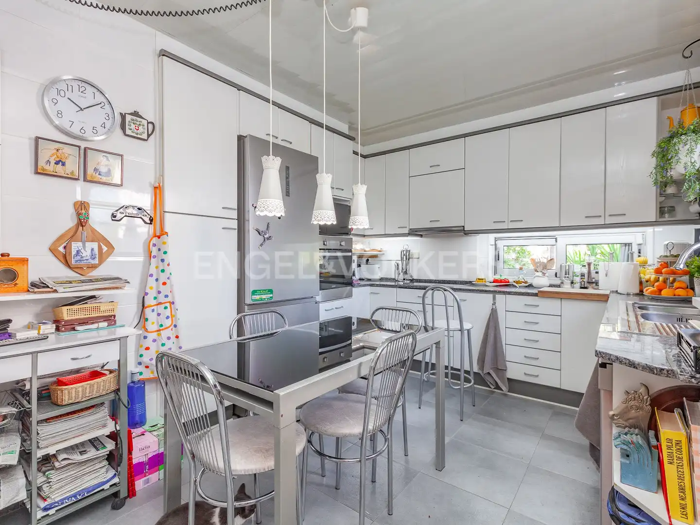 Kitchen of Houses for sale in Sant Cugat del Vallès  with Air Conditioner, Heating and Private garden